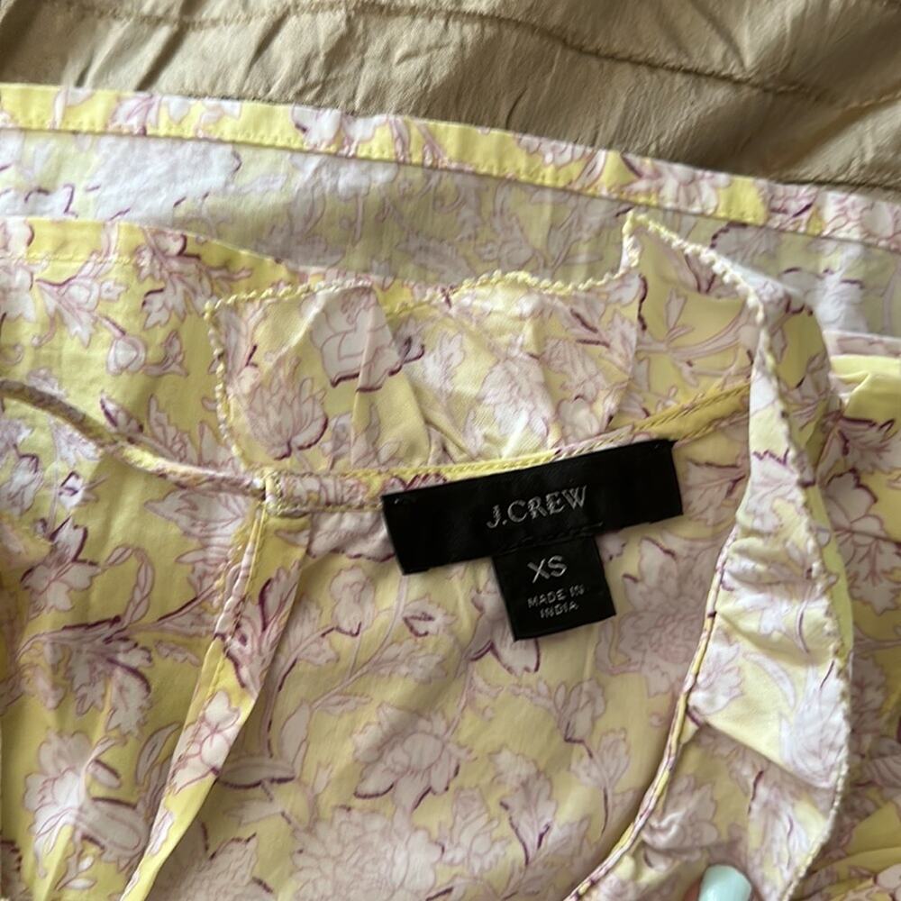 J. Crew | Ruffle Trim Top in Rose Vine Size XS - Picture 6 of 10